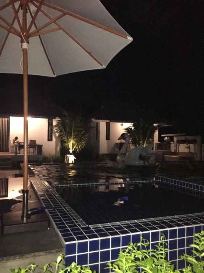 Bulan Villa Rayong Exterior foto