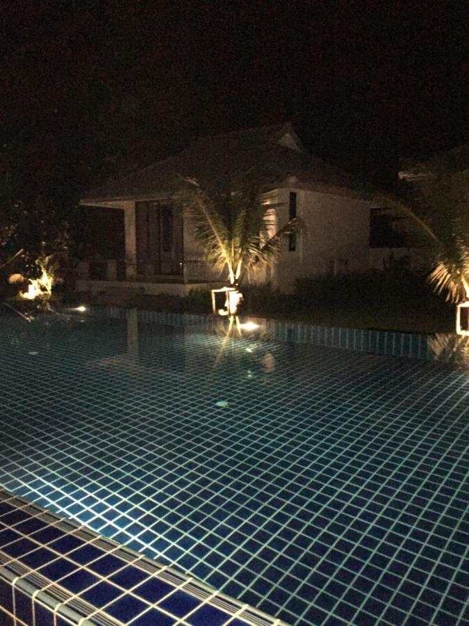 Bulan Villa Rayong Exterior foto